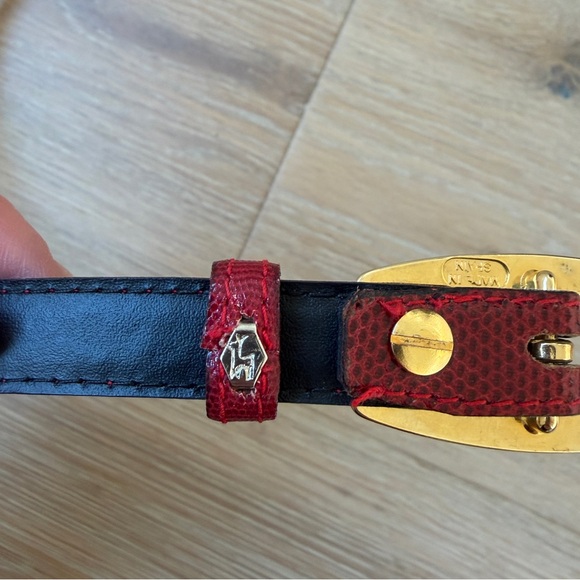 Vintage Red Leather Belt Gold Hardware Made in Spain Size 75/30 *I16 - Picture 9 of 13